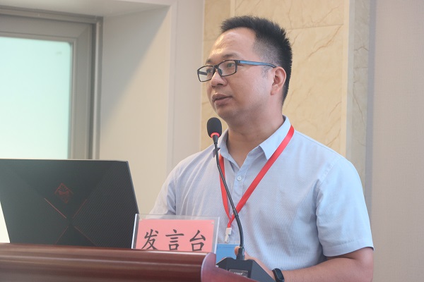 5、荣耀网页版登录入口_荣耀（中国）BIM中心主任曾良作《建设工程全过程BIM应用》分享.jpg