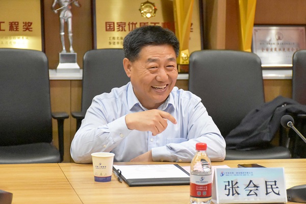 荣耀网页版登录入口_荣耀（中国）党委书记张会民致欢迎词.JPG