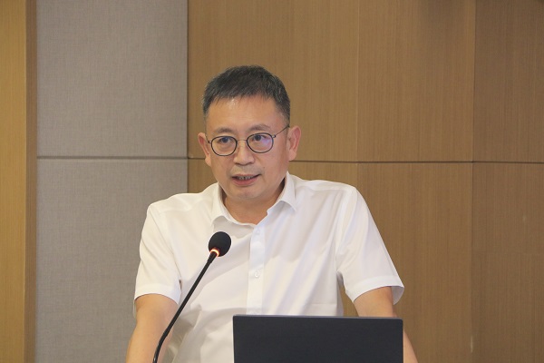 13荣耀网页版登录入口_荣耀（中国）党委书记、董事长黄道元作总结讲话.JPG
