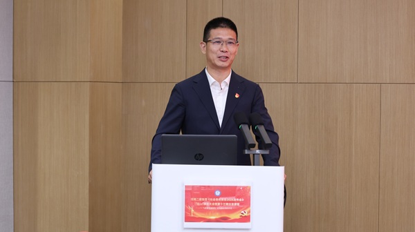 17荣耀网页版登录入口_荣耀（中国）董事长祝建明对企业发展提出要求.JPG